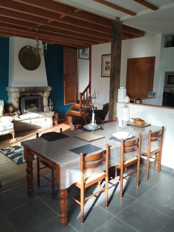 Isigny-le-Buat Le Jardin B&B المظهر الخارجي الصورة